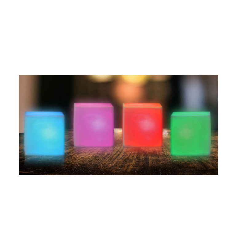 4 cubes lumineux | Espace Inclusif