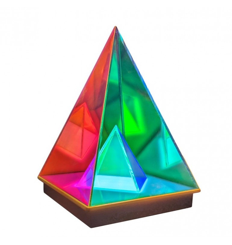 Pyramide lumineuse 3D | Espace Inclusif