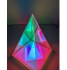 Pyramide lumineuse 3D | Espace Inclusif