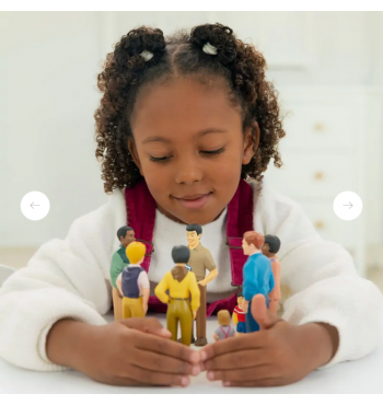 Figurines familles du monde | Espace Inclusif