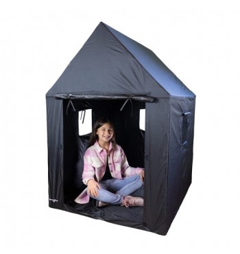 Cabane sensorielle noire | Espace Inclusif