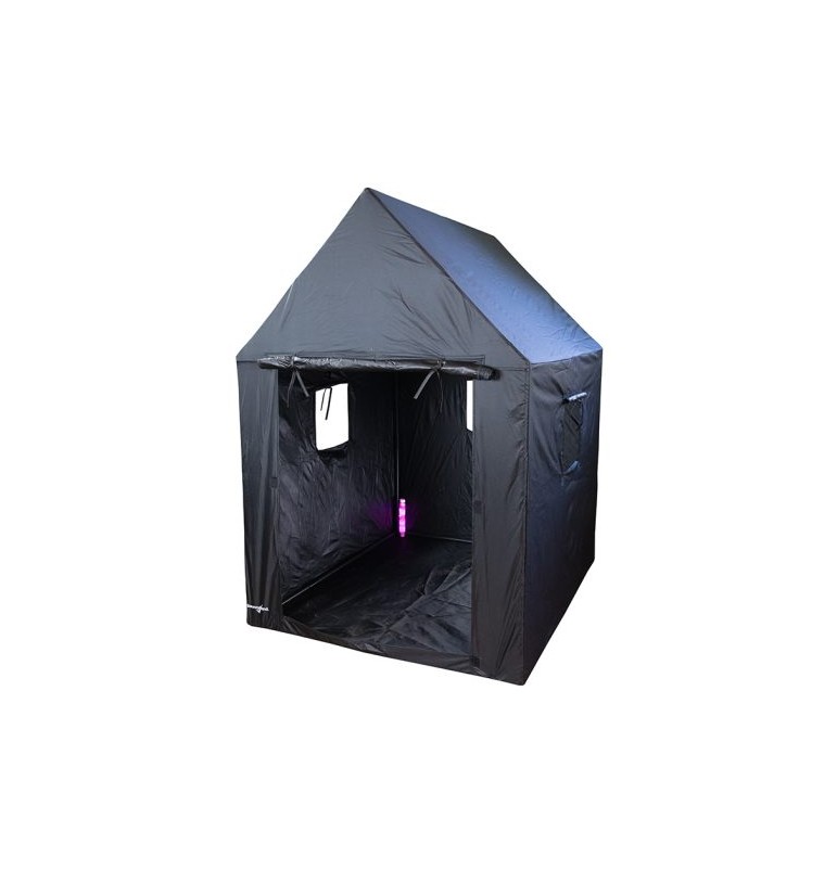 Cabane sensorielle noire | Espace Inclusif