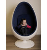 Chaise œuf bleue | Espace Inclusif