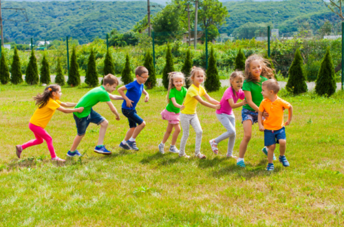 Nous sommes en été : Nos jeux d'extérieur pour occuper vos enfants - Image de mise en avant