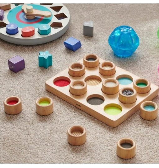 Mémo pour enfants : Stimuler sa mémoire de façon ludique - Planche de correspondance tactile
