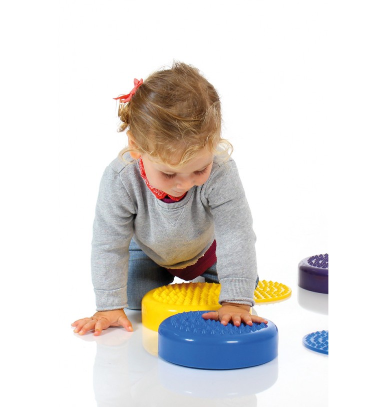 Stimulation des sens chez l'enfant : pourquoi intégrer des parcours d'équilibre ? - Coussin parcours senso set de 2