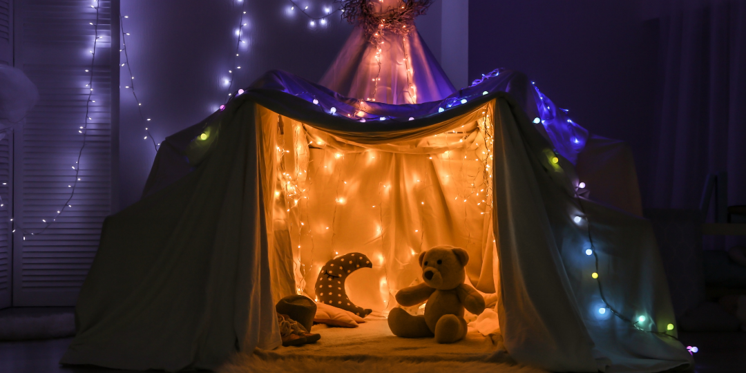 Dormir sous les étoiles... sans quitter sa chambre : les indispensables - Image de mise en avant